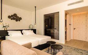 Abacus Suites